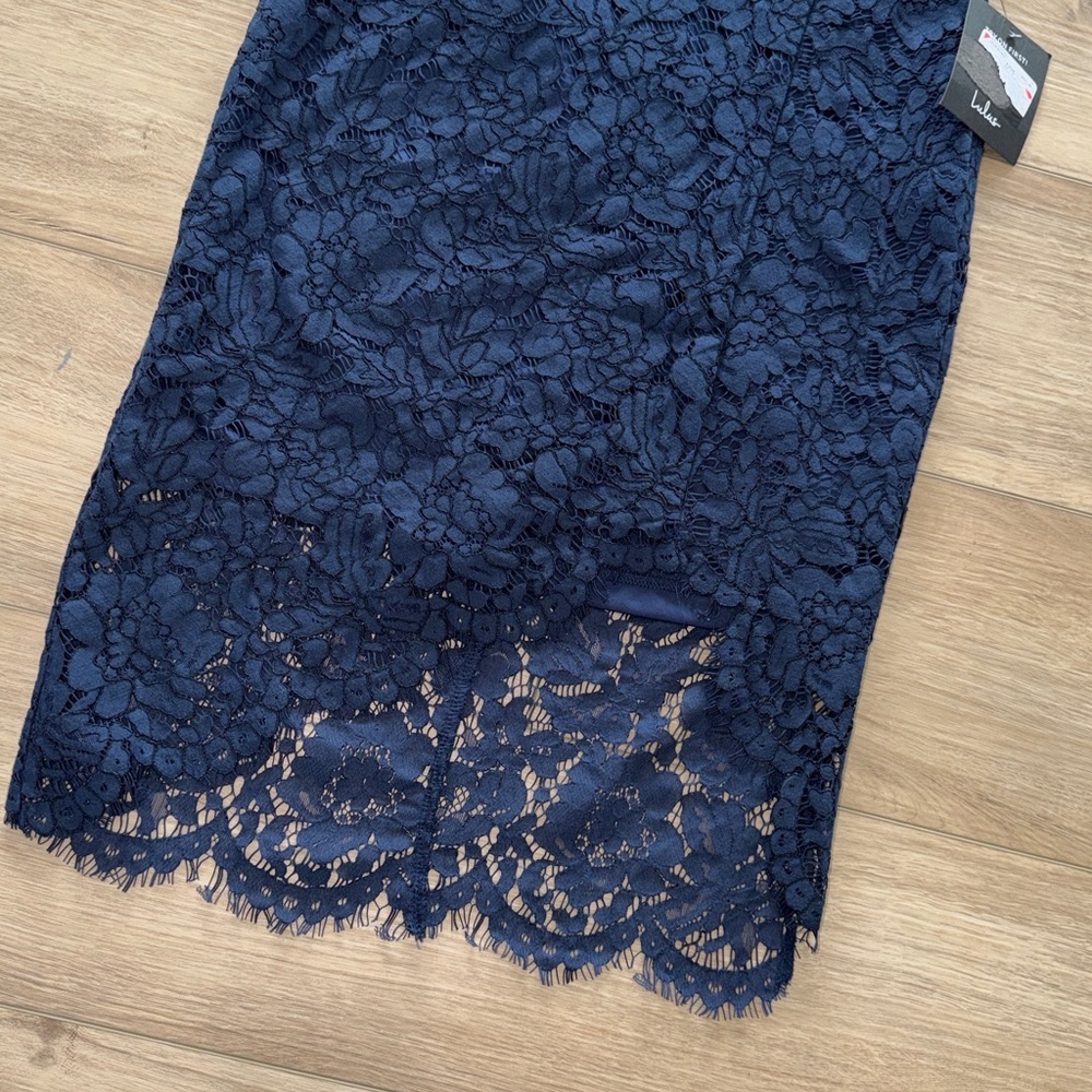 Lulus Flirting with Desire Navy Blue Lace Bodycon Dress size small NWT - Picture 5 of 7